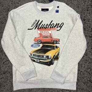 NWT HOLLISTER 1969 Ford Mustang Graphic Crewneck Medium Sweatshirt Pullover